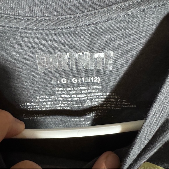 Fortnite T-Shirt Boys Size Large 10/12 Grey Gray Llama Short Sleeve - Picture 2 of 5